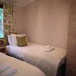 Troutbeck 12 *